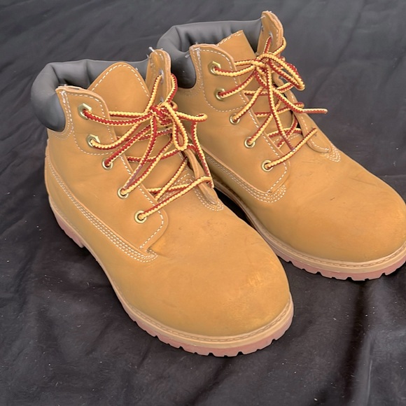 Faded Glory Boots - Picture 1 of 10